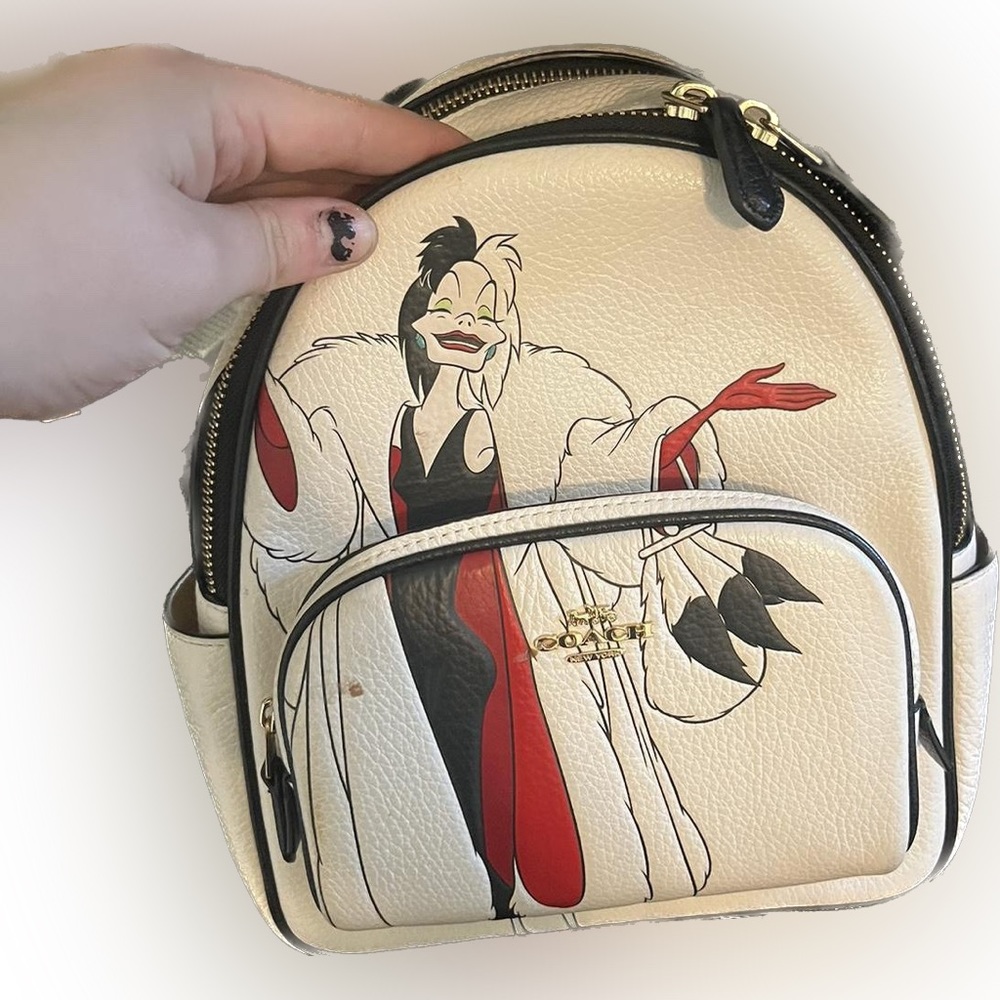 Cruella Deville mini backpack